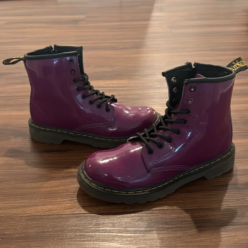Dr Martens Delaney Purple Combat Boots Girls Sz 2